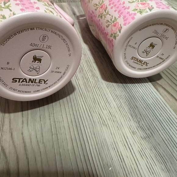 Stanley Love Shack Fancy 20 oz AND 40oz Blooming Heirloom Set of 2 MOM + ME - Picture 4 of 9